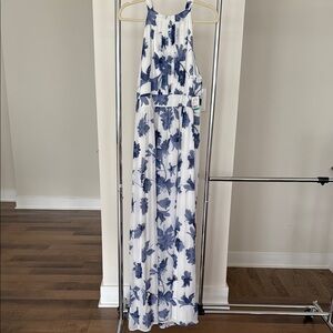 NWT Floral Halter Maxi Dress